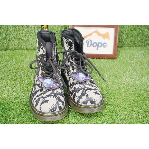 Dr. Martens Junior 1460 Space Hydro Leather Lace Up Boots - Kids Size 2 - Picture 5 of 7
